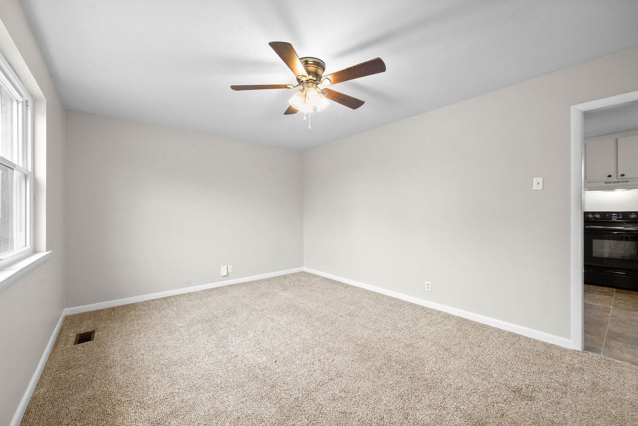 1597 Bevard Rd - Photo 6 of 26