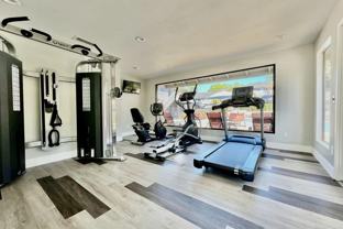 3262 College Pl - Photo 1 of 1