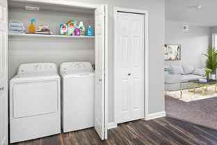 6857 S Homestead Pkwy - Photo 1 of 1