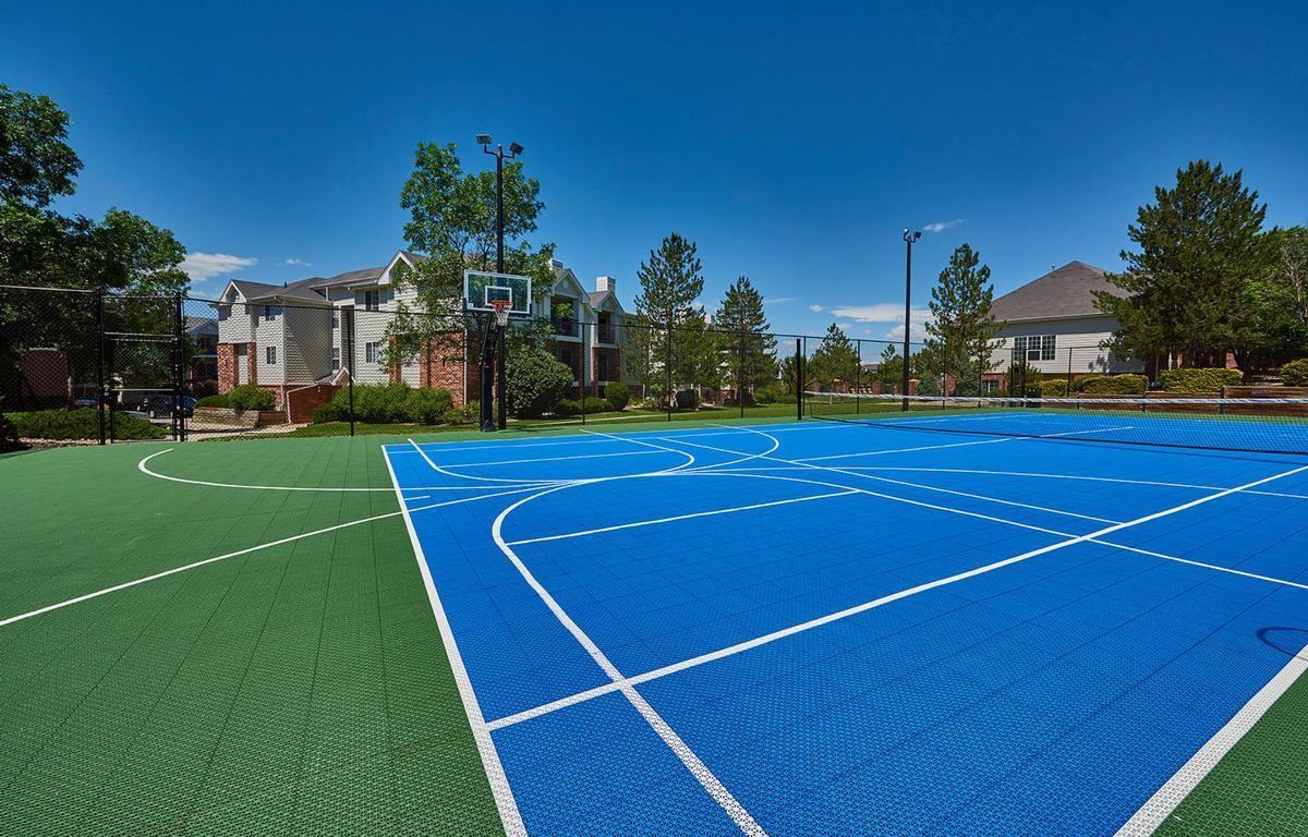 6857 South Homestead Parkway - Photo 2 of 20