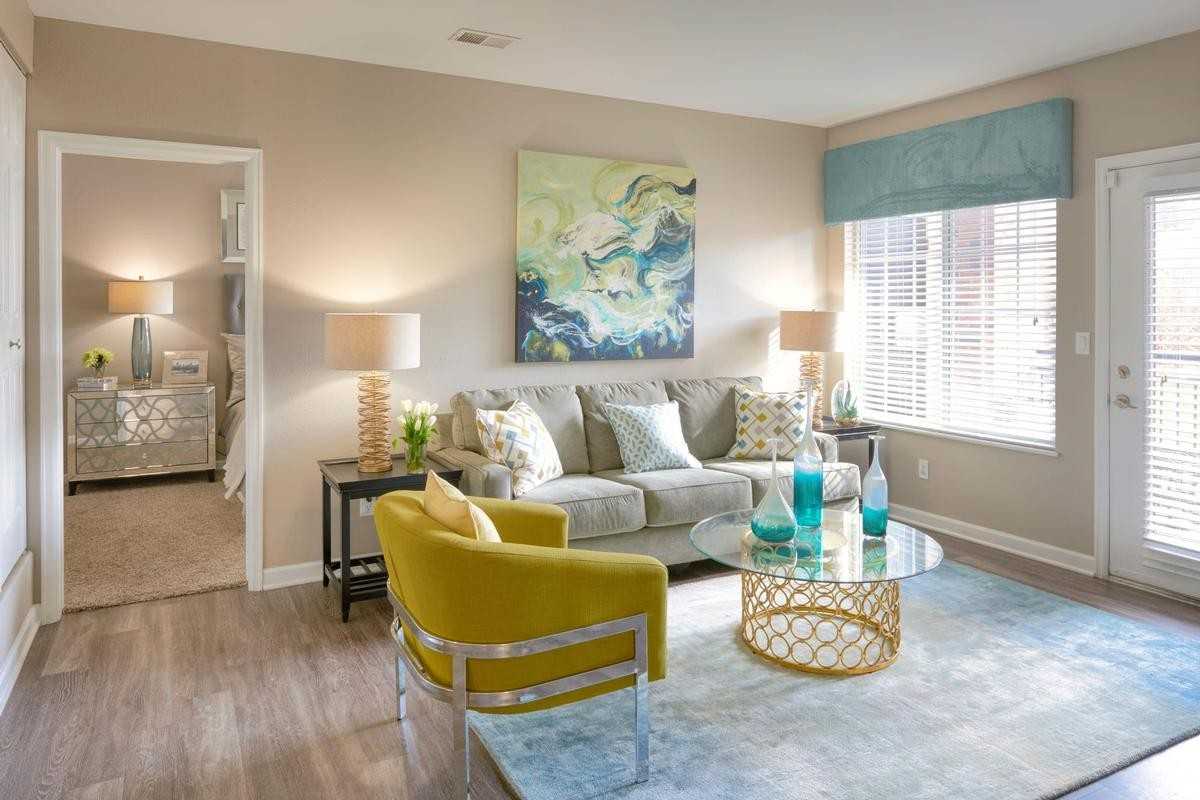 6857 S Homestead Pkwy - Photo 2 of 20