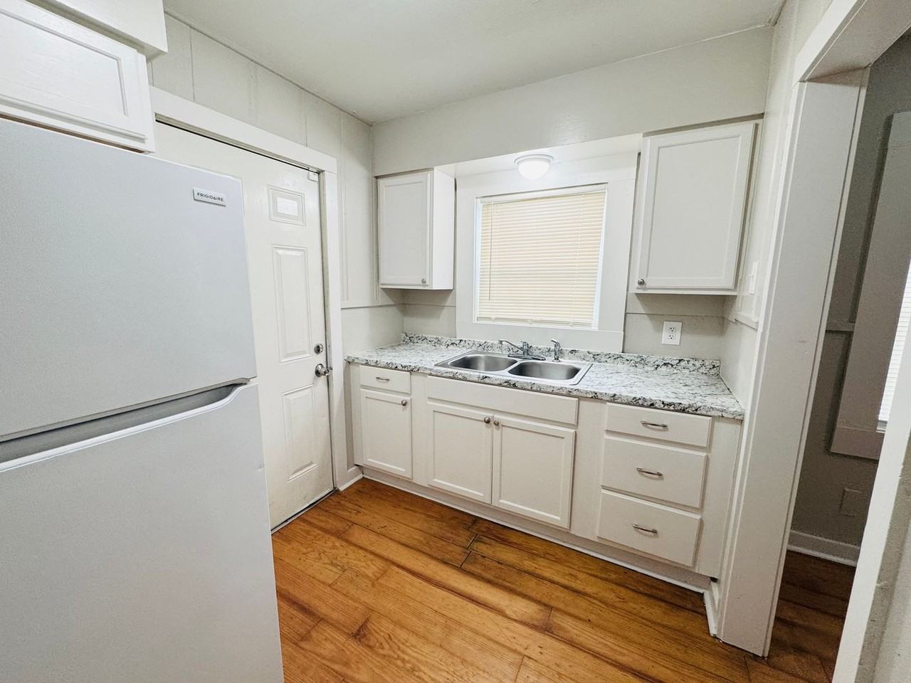 3577 Mission Dr - Photo 6 of 21