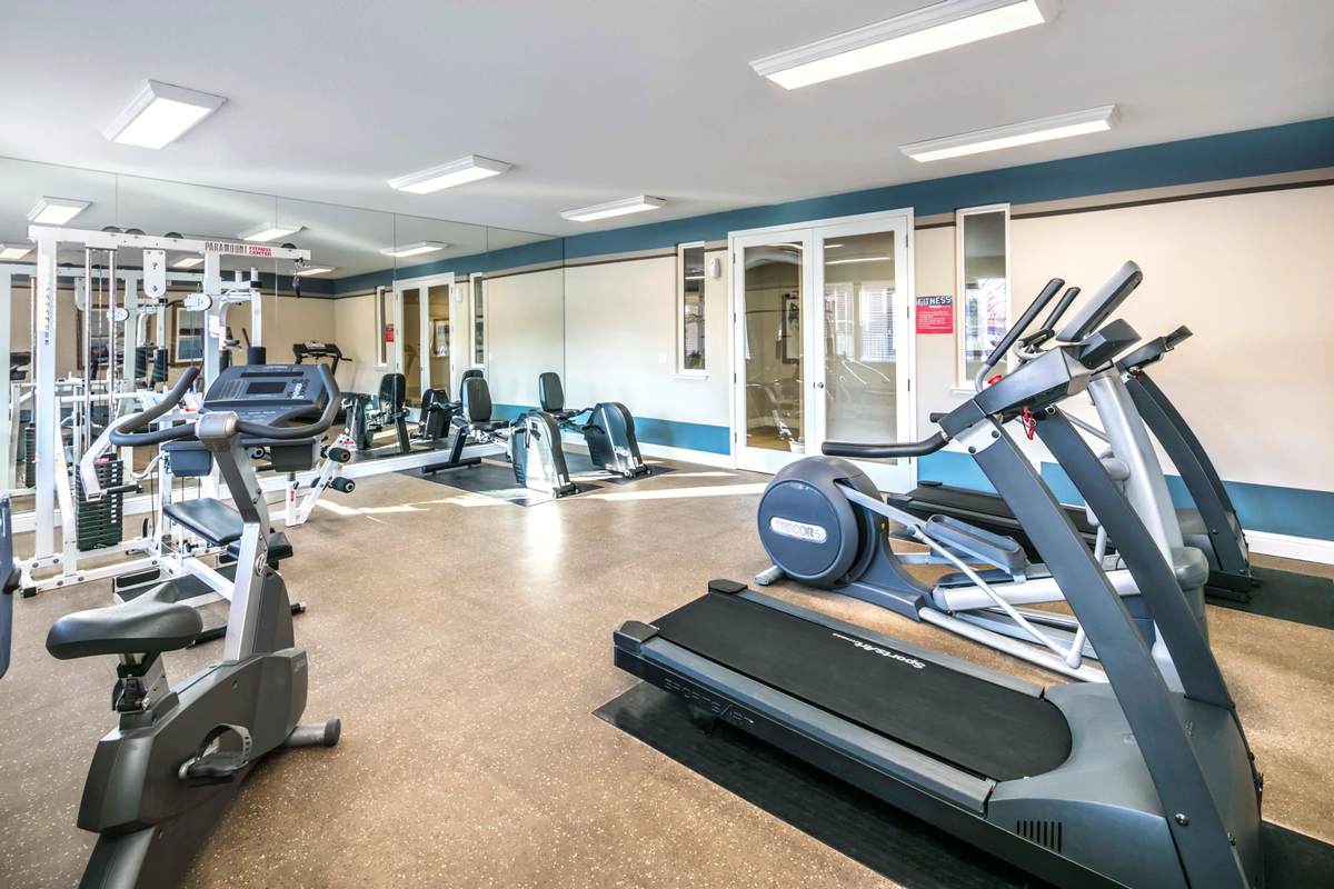 1850 Club Center Dr - Photo 4 of 35