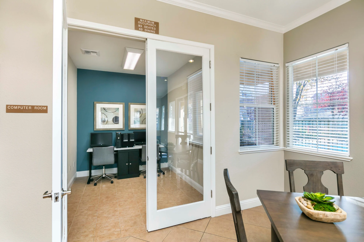 1850 Club Center Dr - Photo 7 of 35