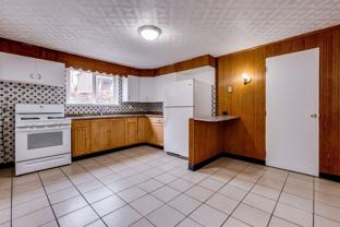 224 Locust St - Photo 1 of 1