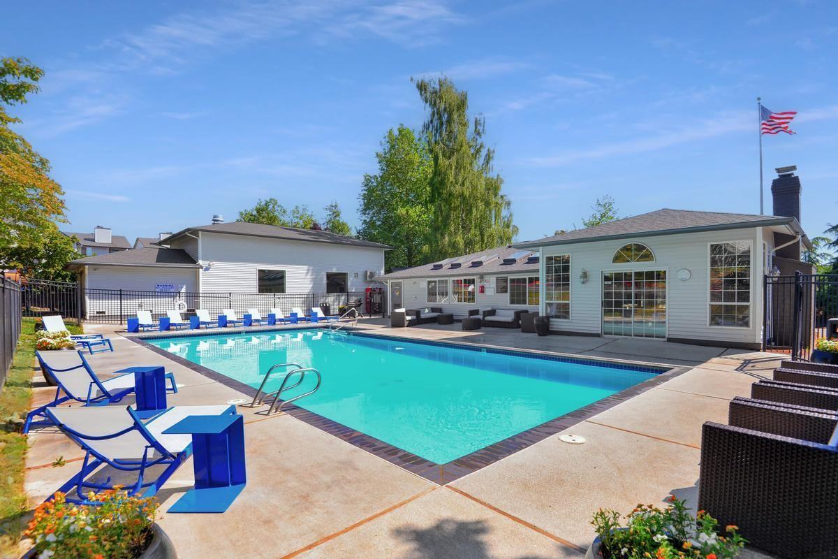 3414 Nw Kensington Ln - Photo 3 of 22