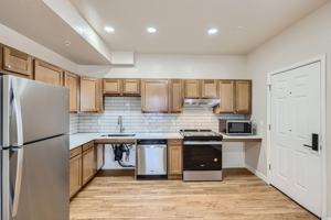 featured image of 1391 Carr St