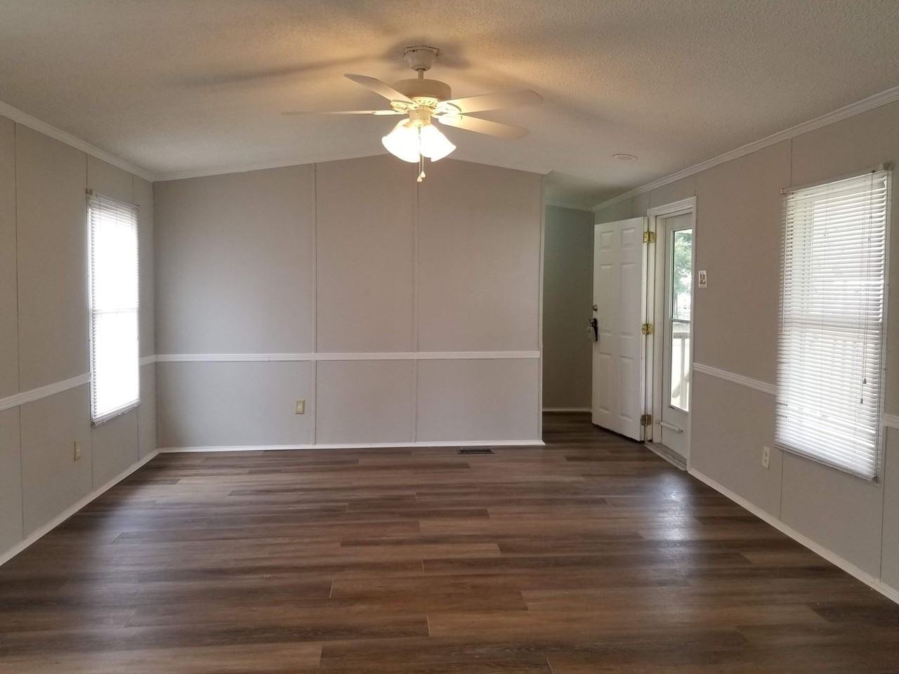 13 Apollo Dr - Photo 6 of 31