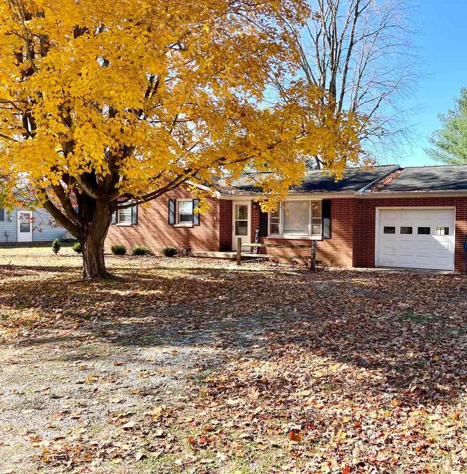 7082 N Rebecca Ct - Photo 4 of 20