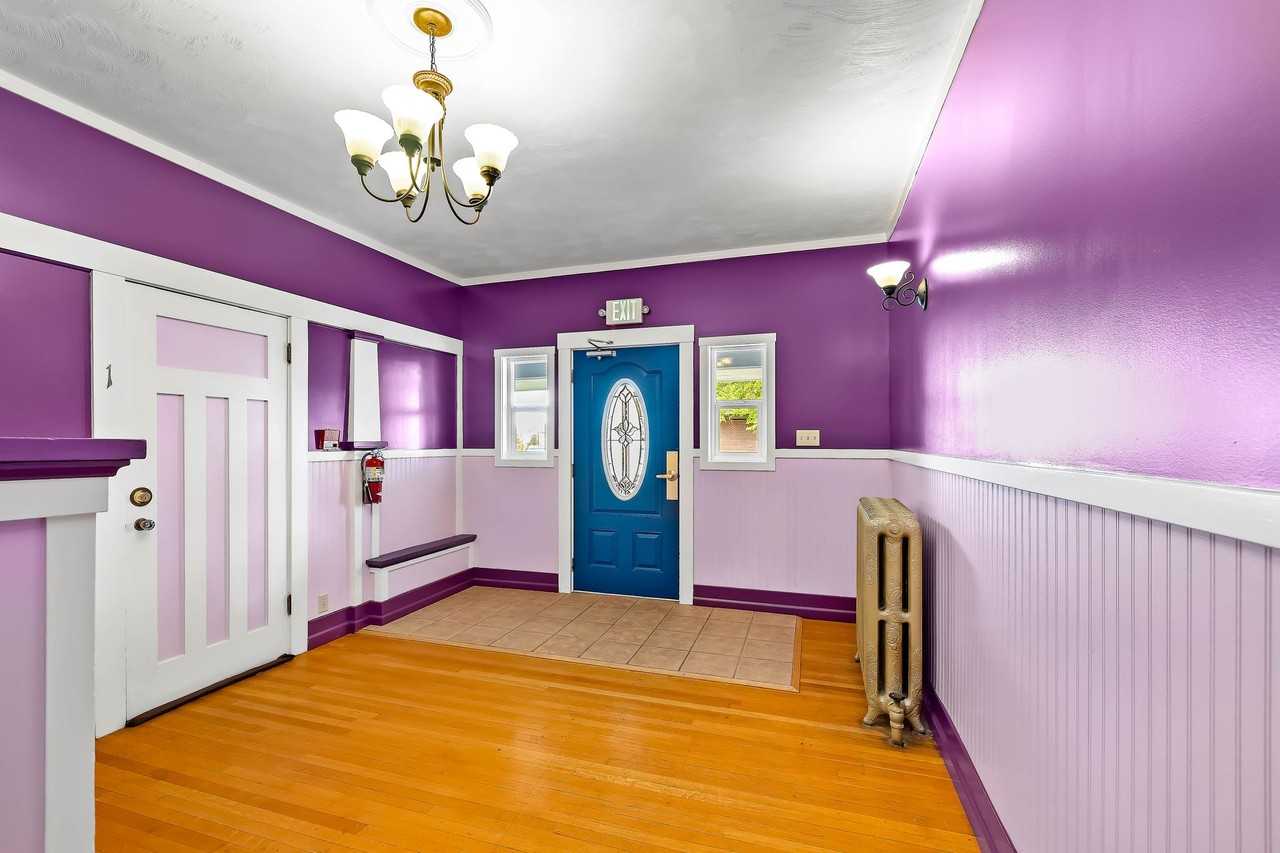 Gibbons House - Photo 3 of 27