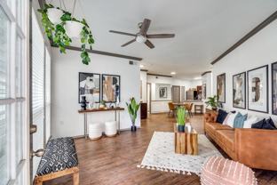 17817 Coit Rd - Photo 1 of 1