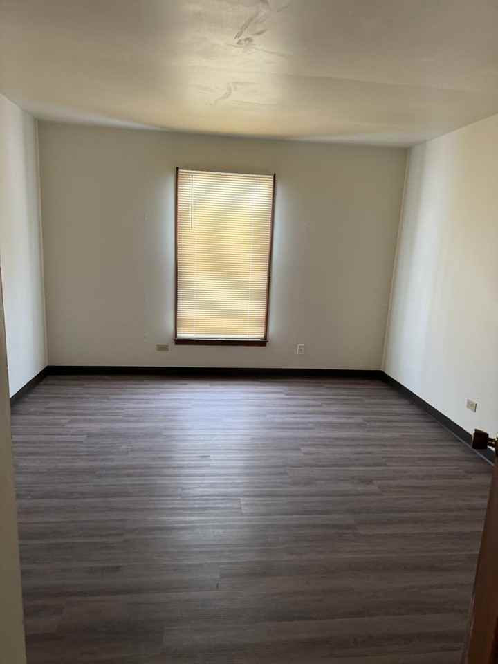 298 Highline - Photo 2 of 7