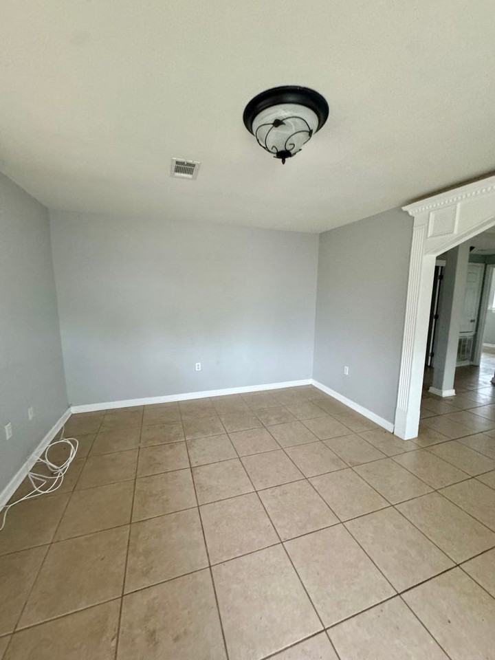 4022 Prentiss Ave - Photo 2 of 6