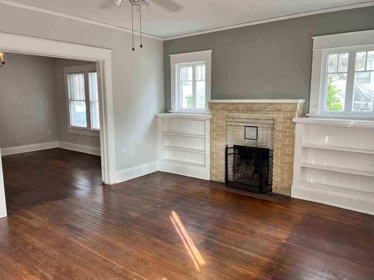 1401 S Lorenzo Ave - Photo 2 of 17