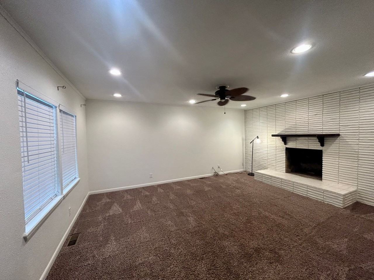 5349 E 27th Pl - Photo 6 of 18