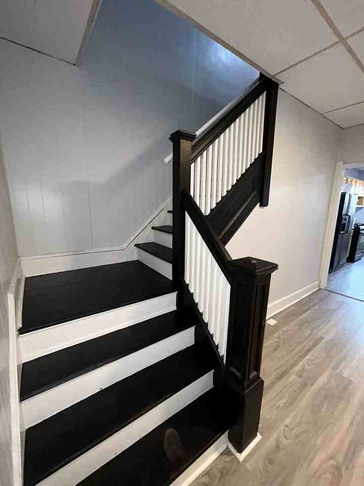 23 General Greene Ave - Photo 3 of 12