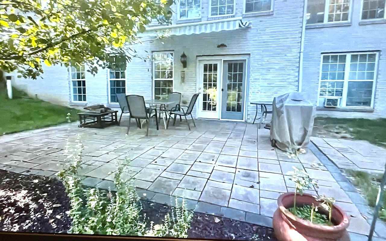 101 Fawn Meadow Ct - Photo 2 of 18