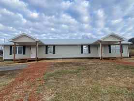 420-422 Cottage Way Parrottsville TN 37843 - Photo 1 of 1