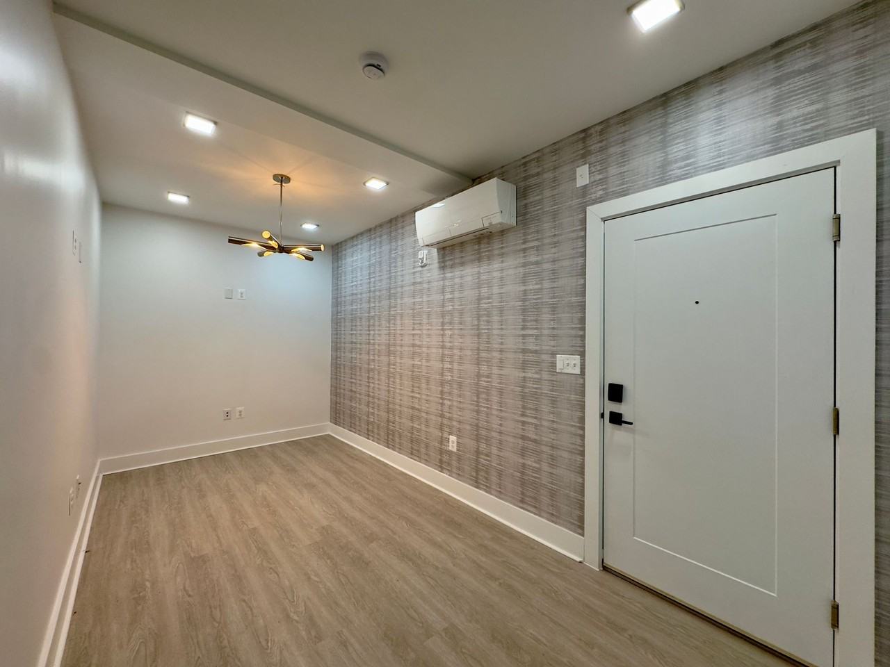 The Brixton - Photo 4 of 42