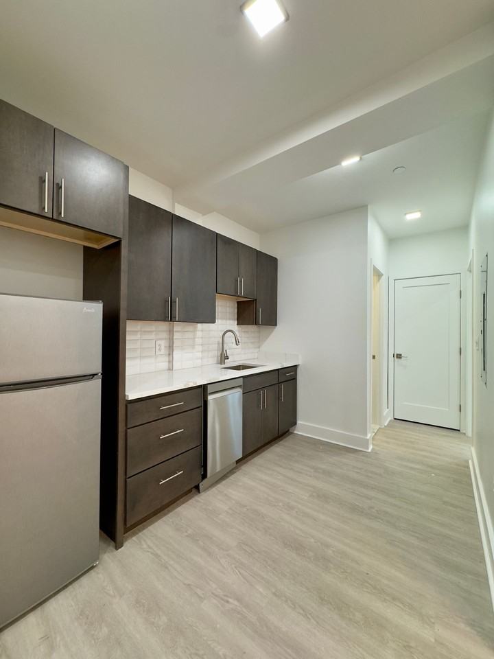 The Brixton - Photo 6 of 42