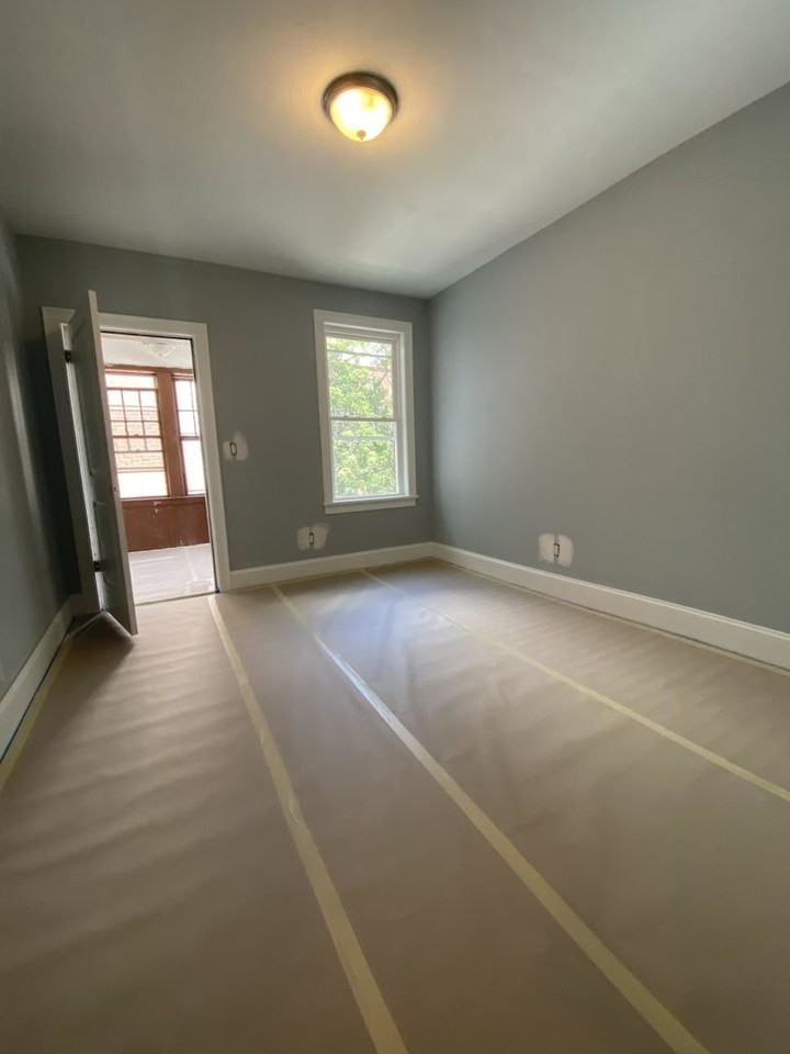 188 Kelton St - Photo 7 of 12