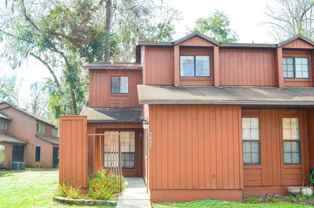 5821 Sw 8th Pl - Photo 1 of 1