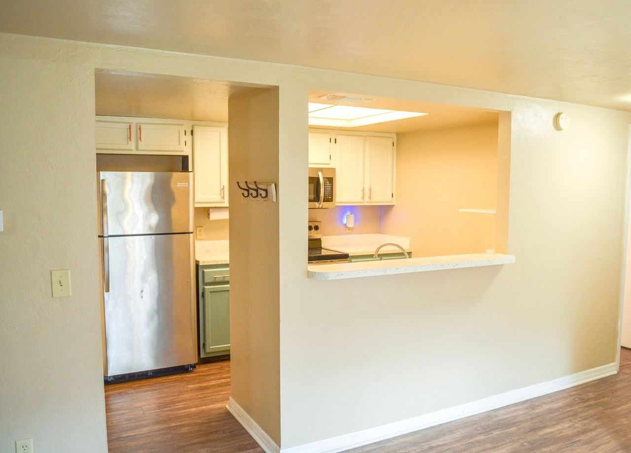 5821 Sw 8th Pl - Photo 6 of 33