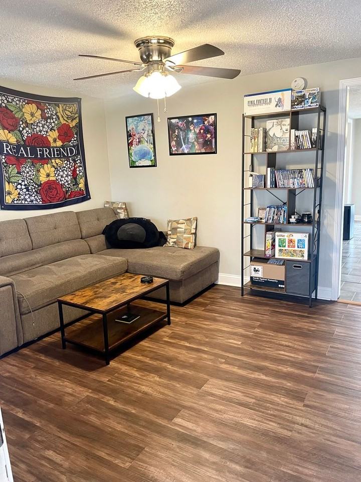 4132 Apex Dr - Photo 3 of 8