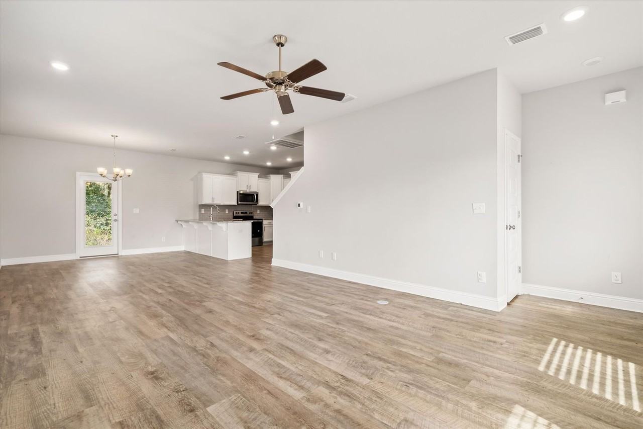 10464 E Peat Moss Ave - Photo 3 of 20