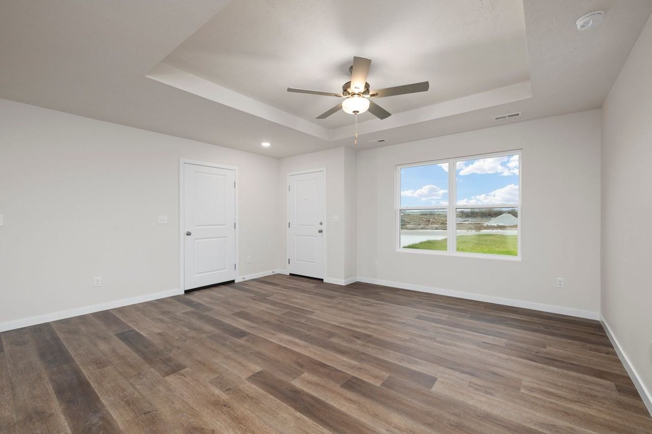 1756 Cash Dr - Photo 3 of 25