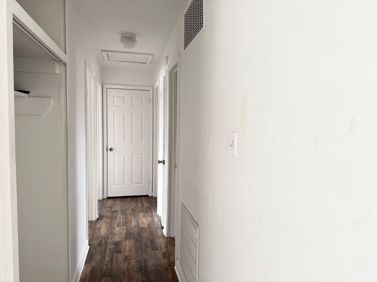 334 King St - Photo 2 of 10