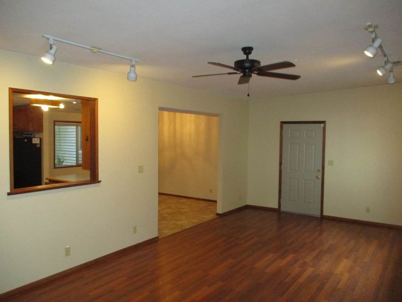 7507 Skansie Ave #B - Photo 2 of 18