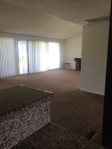 27031 Grayslake Rd - Photo 5 of 17