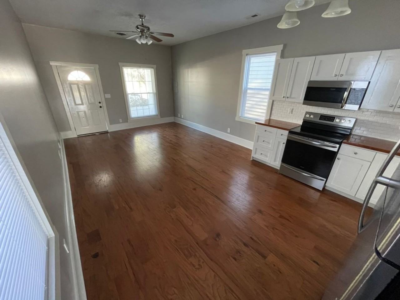 468 E Brandeis Ave - Photo 2 of 16