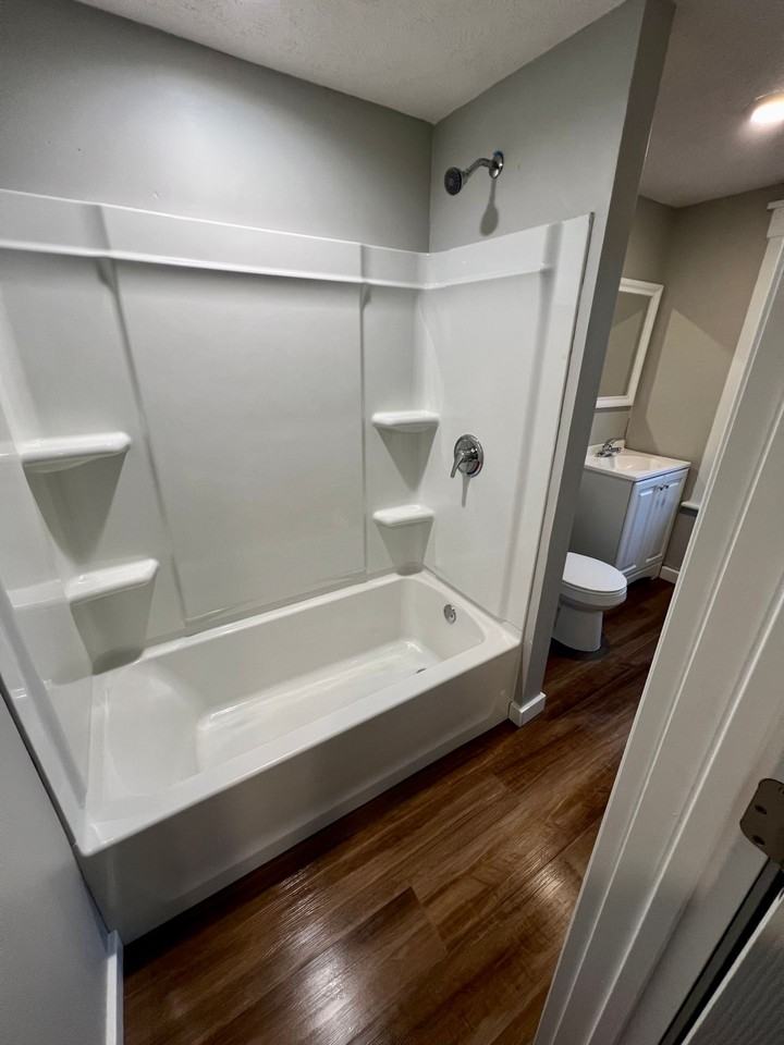 208 Scott St - Photo 6 of 6