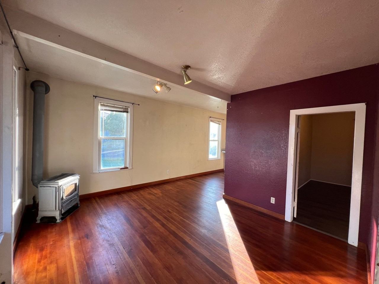 1316 Billy Frank Jr St - Photo 2 of 11