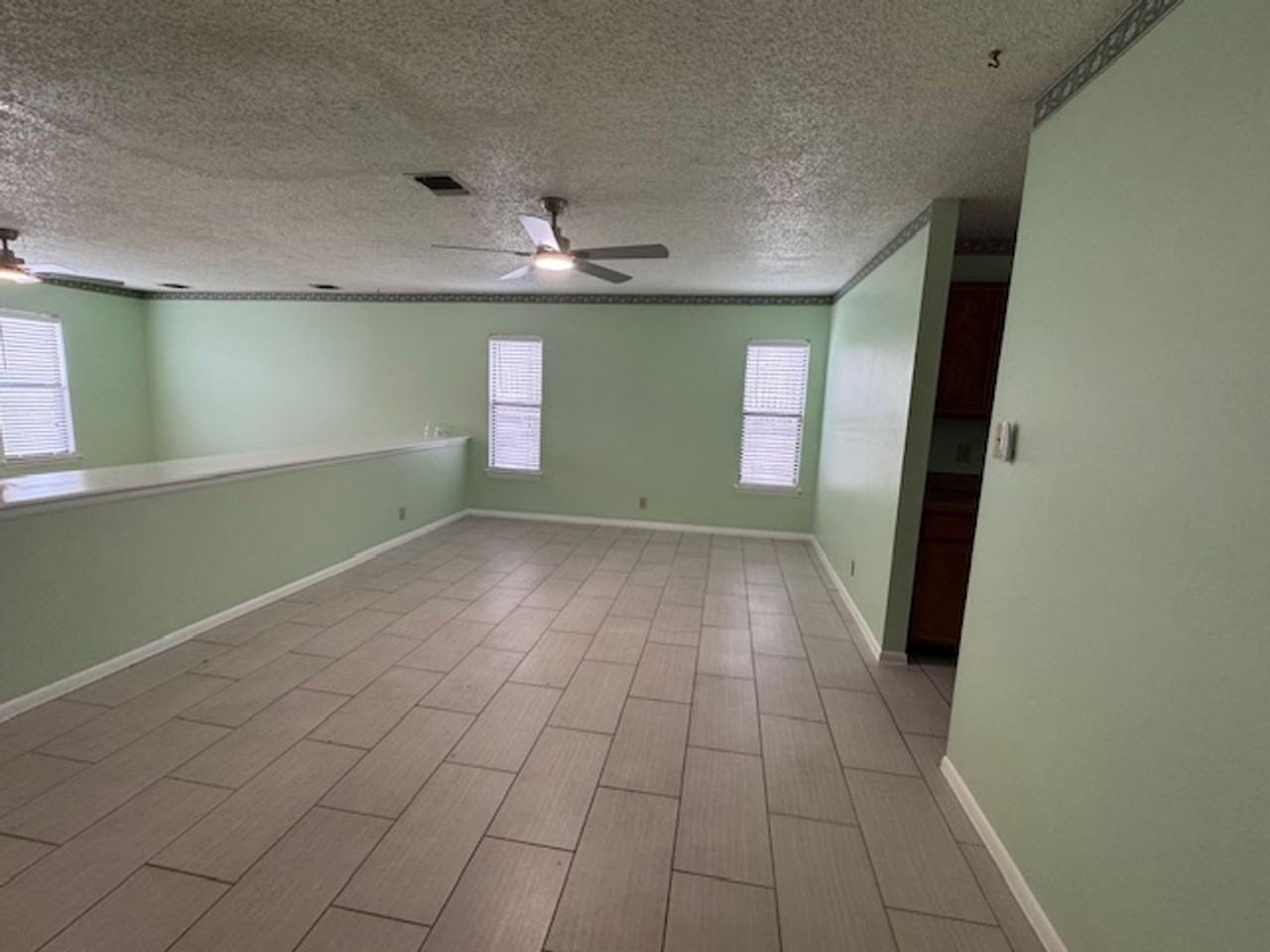 4234 Misty Glade - Photo 4 of 34