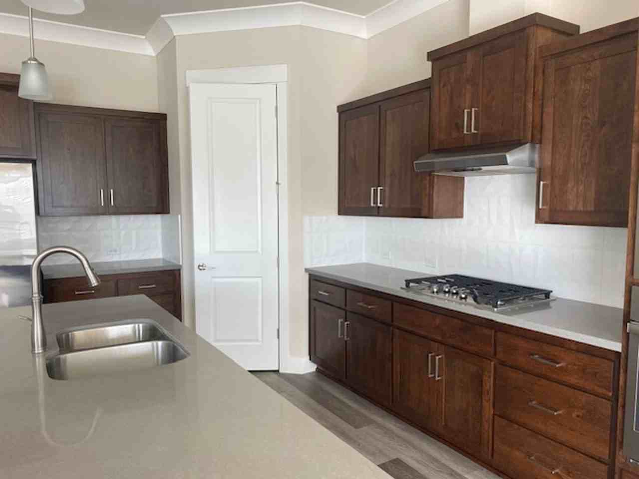 4717 Lower Springs Rd - Photo 4 of 23