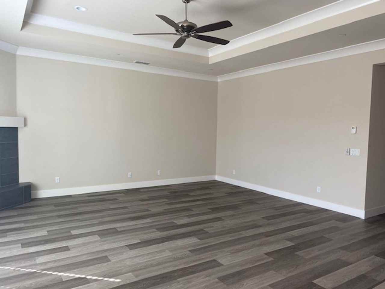 4717 Lower Springs Rd - Photo 6 of 23