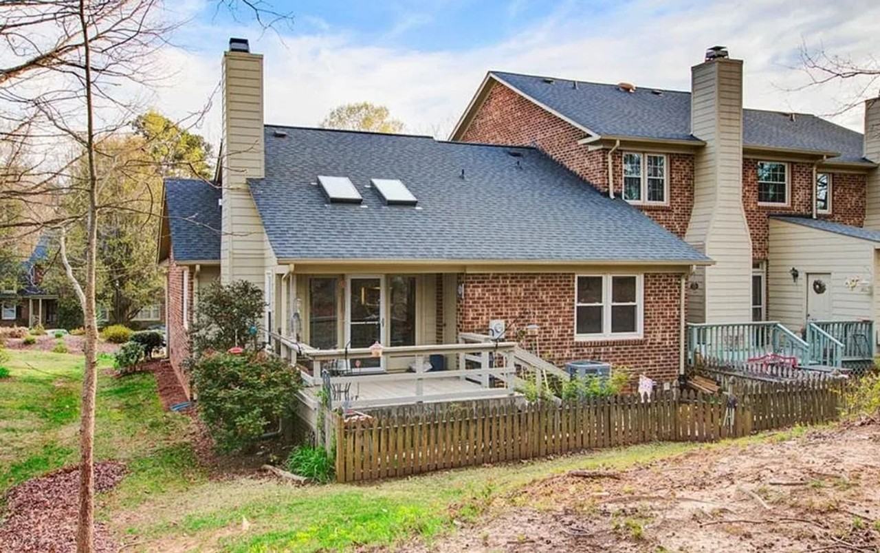 19 Milpond Ln - Photo 2 of 13