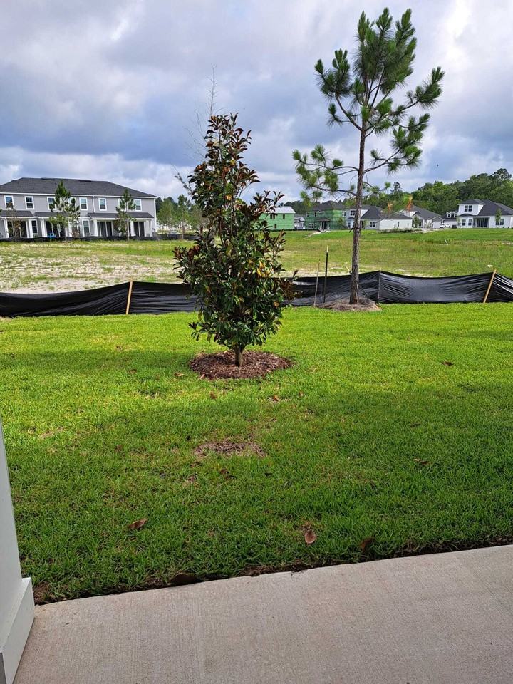 318 Brandon Lakes Dr #1 - Photo 4 of 19