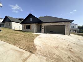 featured image of 1751 W Holly St