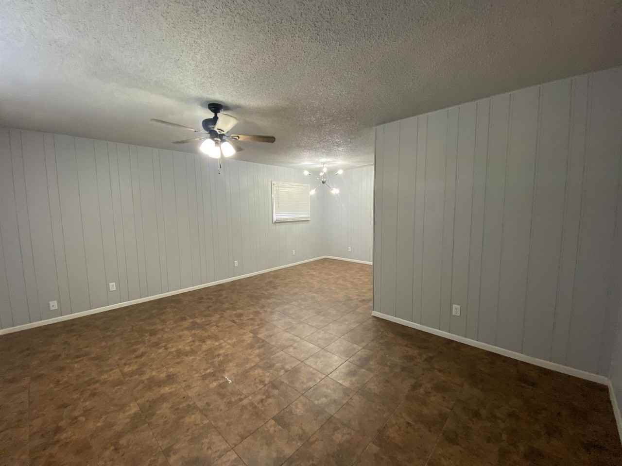 222 S Westgate Dr - Photo 3 of 10