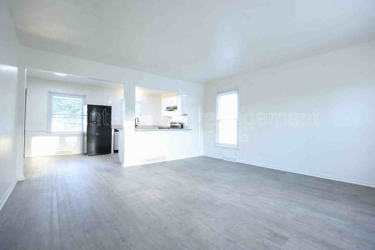 5918 Camden Ave #5918 - Photo 2 of 22