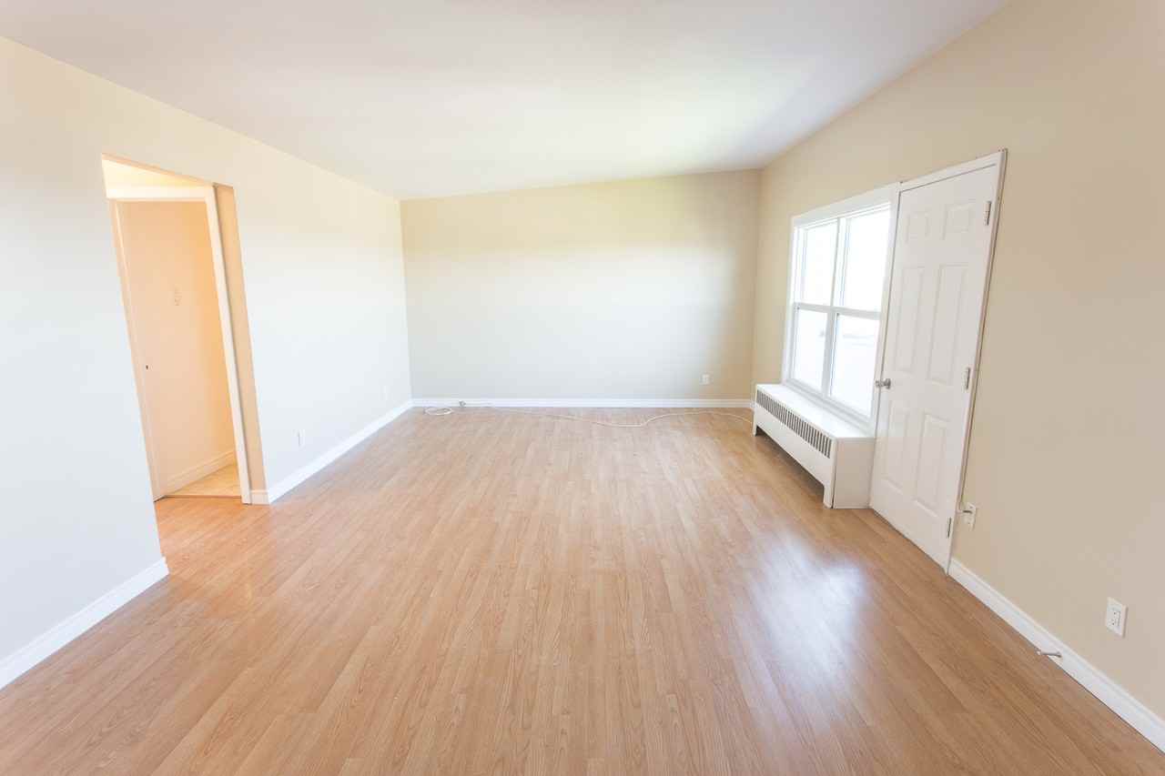 Hillcrest Place - Photo 6 of 11