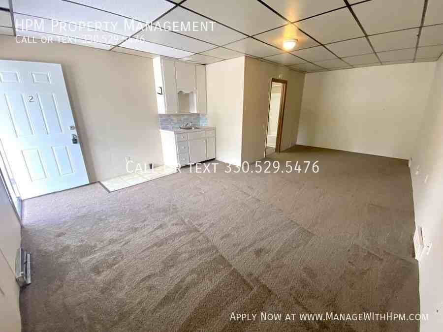 1214 Woodward Pl Nw #2 - Photo 6 of 6