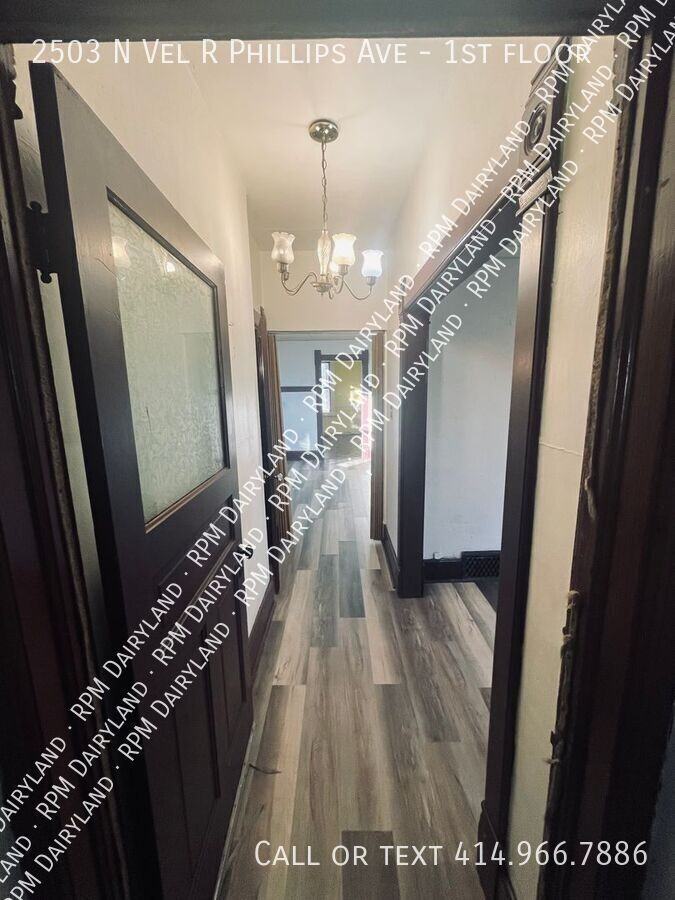 2503 N Vel R Phillips Ave #1stFL - Photo 2 of 10