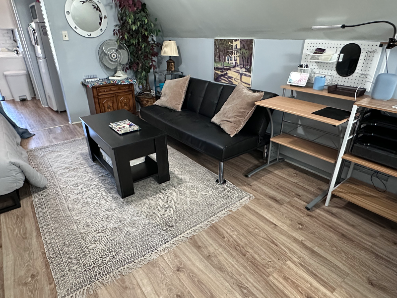 107 Manitoba Ave #3 - Photo 3 of 15