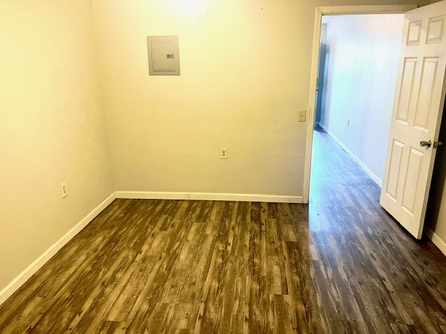 E 17th St #2210 - Photo 5 of 6