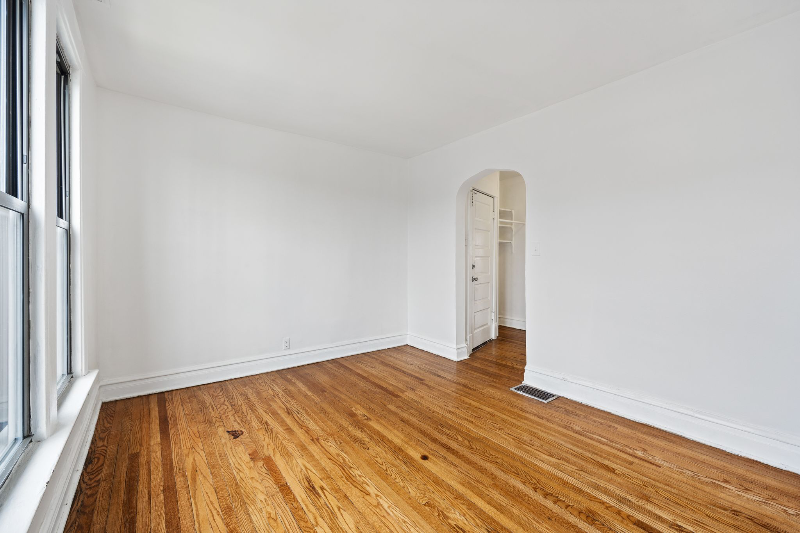 3601 N Sacramento Ave #2 - Photo 3 of 14